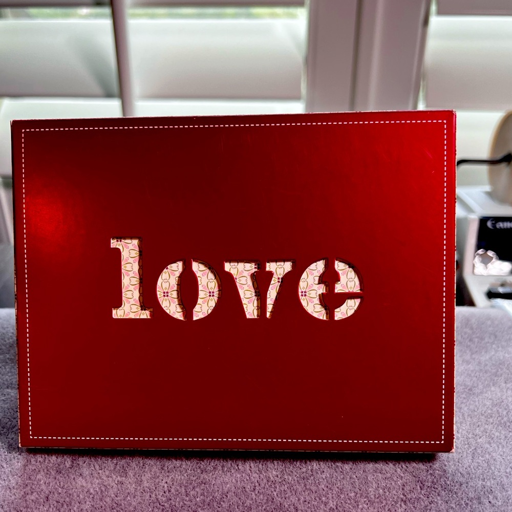 New Galison Holiday Blank 12 Cards Set Cutout "LOVE" Design Cream and Wine Color